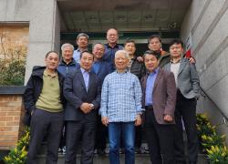 한국 가정교회 사역원 이사들과 실행 위원들